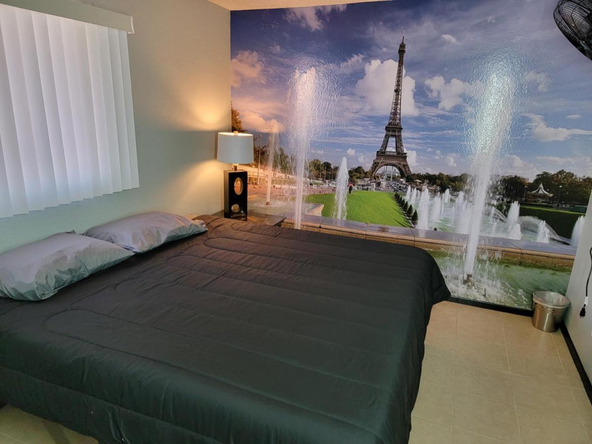 Orangewood & 51Ave Homestay - Not A Hotel Glendale Ngoại thất bức ảnh